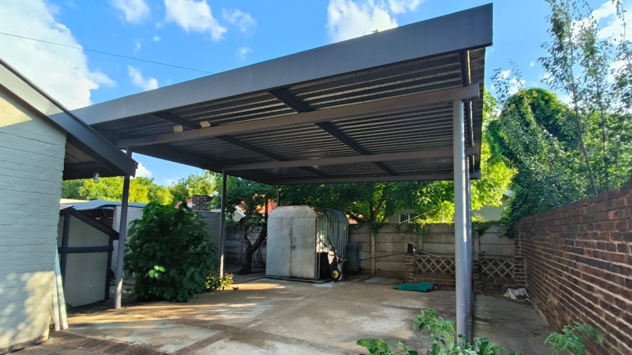 4 Bedroom Property for Sale in Oewersig North West